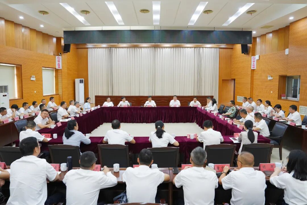 吴国良主持召开区委党的建设工作领导小组会议